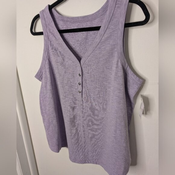 Tops - NWT Rickys Lavender Sleeveless Top
